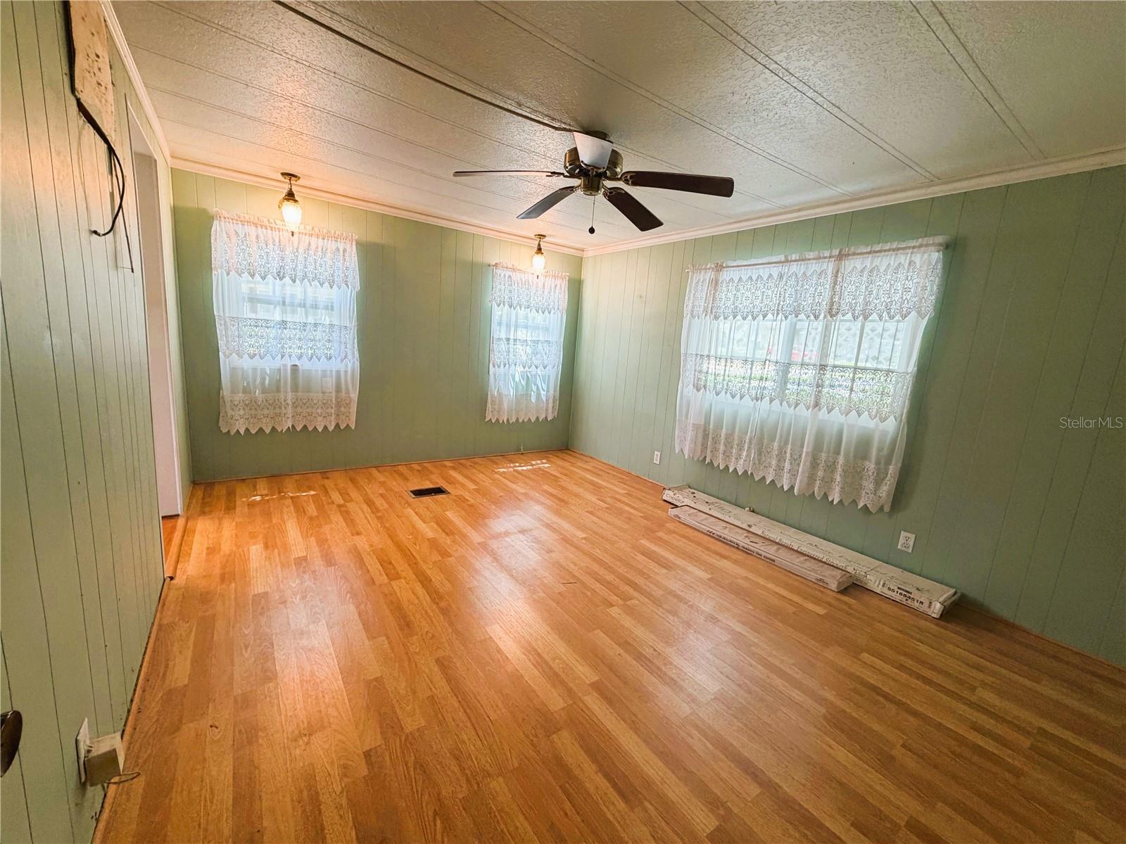 HAWTHORNE AT LEESBURG A COOP - Residential