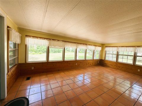 Tiny photo for 127 Royal Palm Drive, Leesburg, FL 34748 (MLS # R4911299)