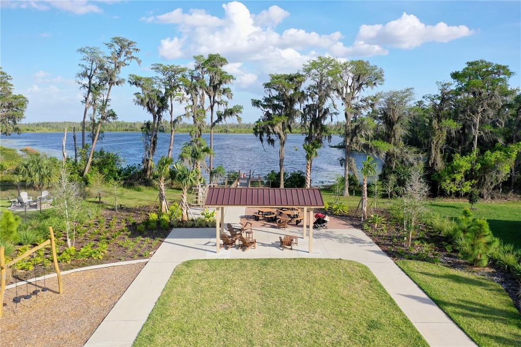 listing image 76