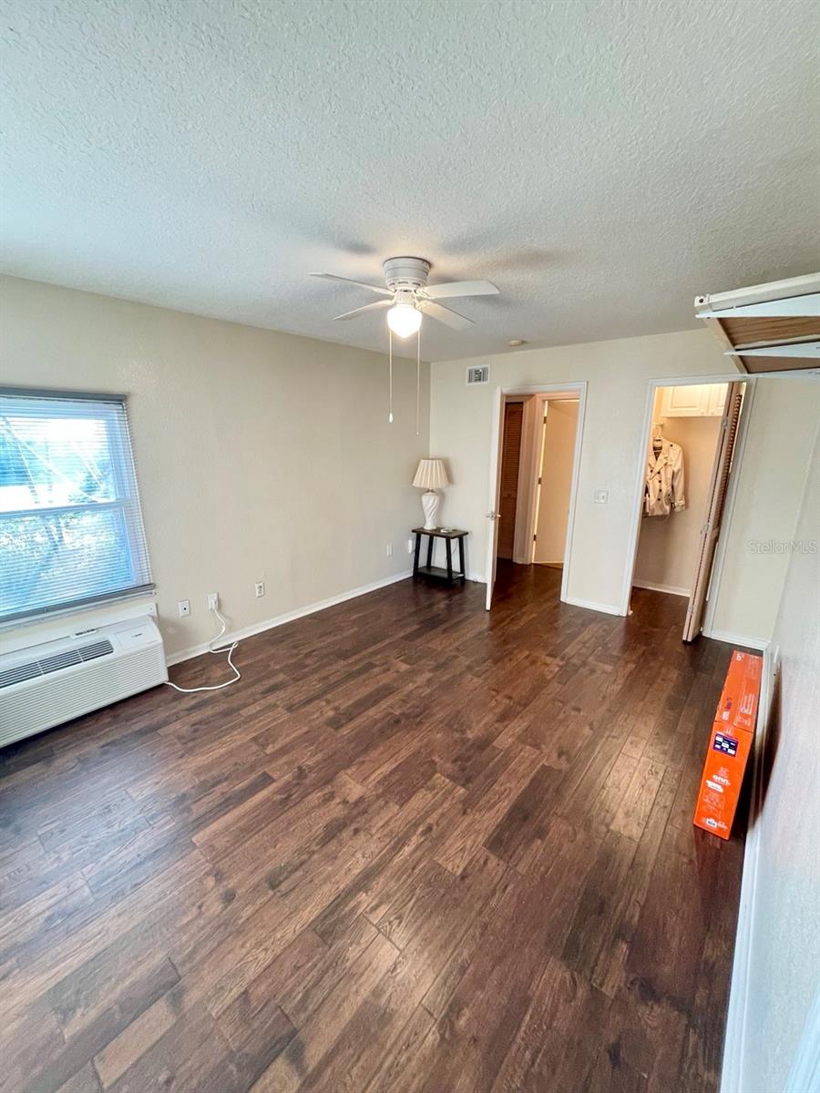 ISLAND CLUB WEST PH 01 - Residential
