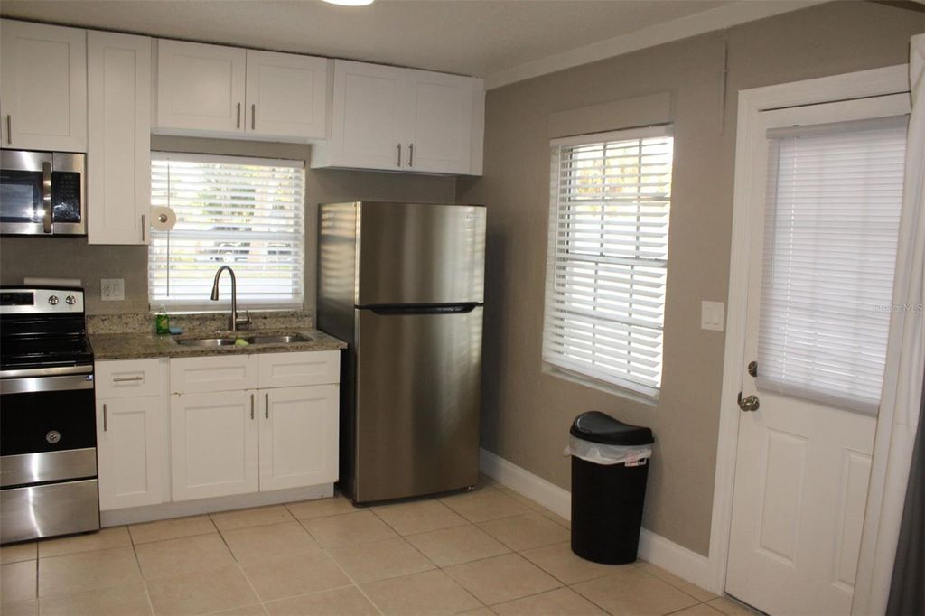Photo of 5206 Seminole Avenue, Winter Park, FL 32792 (MLS # S5136079)