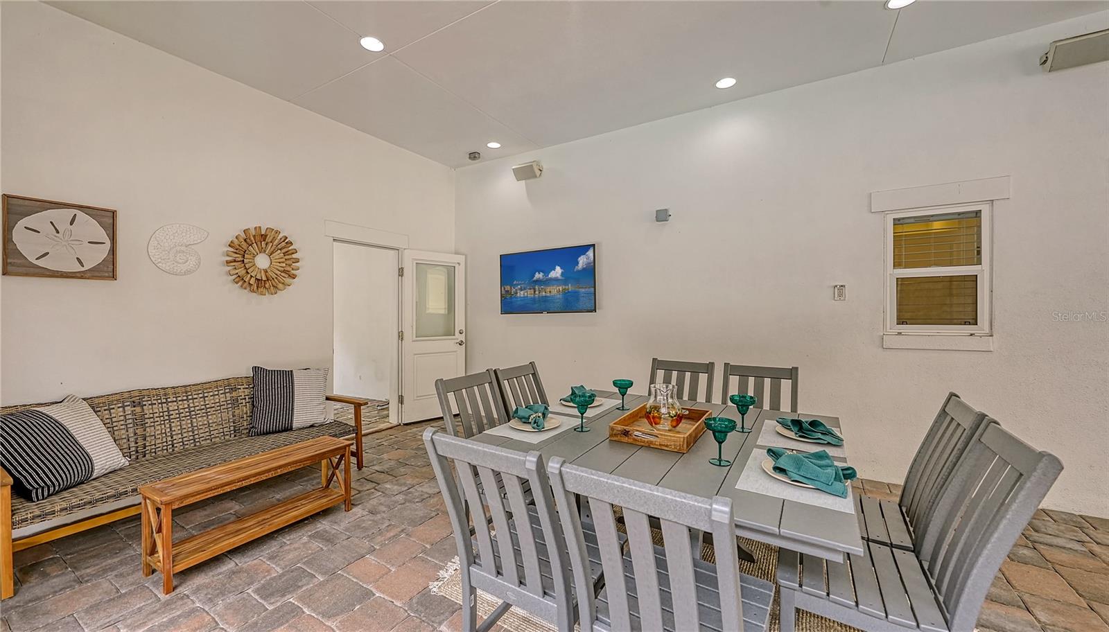 TORTOISE ESTATES - Residential Lease