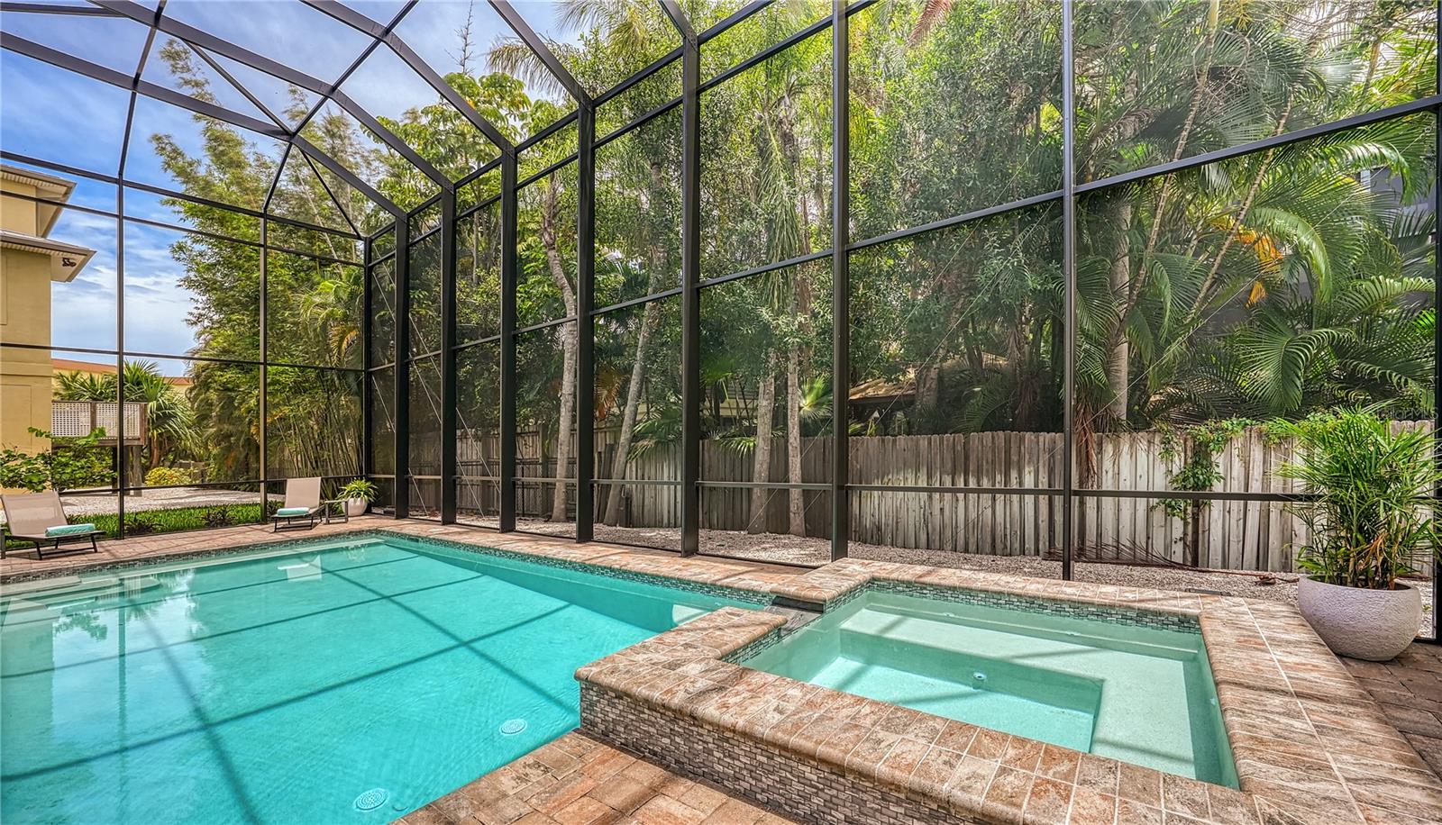 TORTOISE ESTATES - Residential Lease