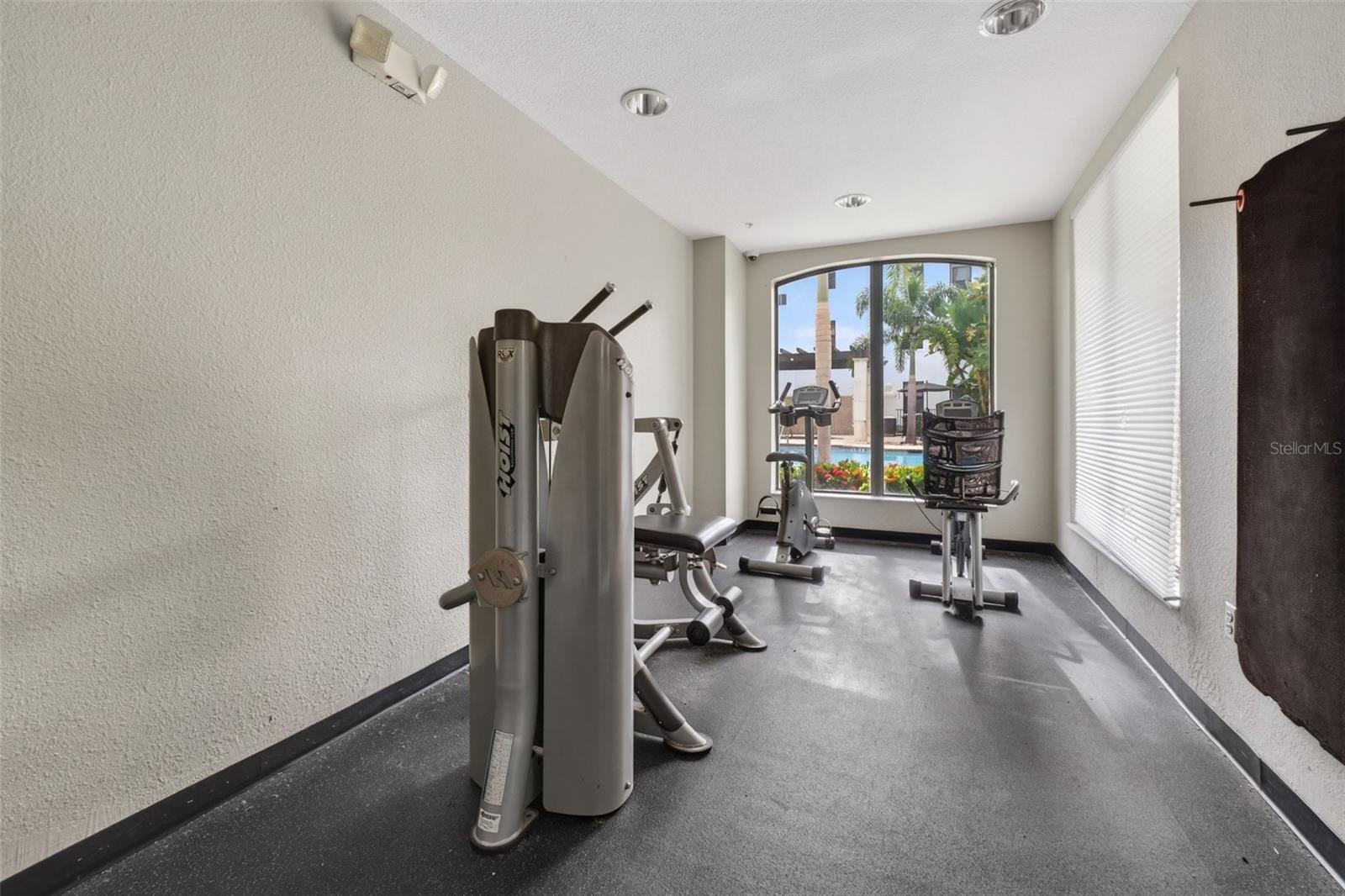 REGISTRY AT MICHIGAN PARK CONDOMINIUM - Residential Lease