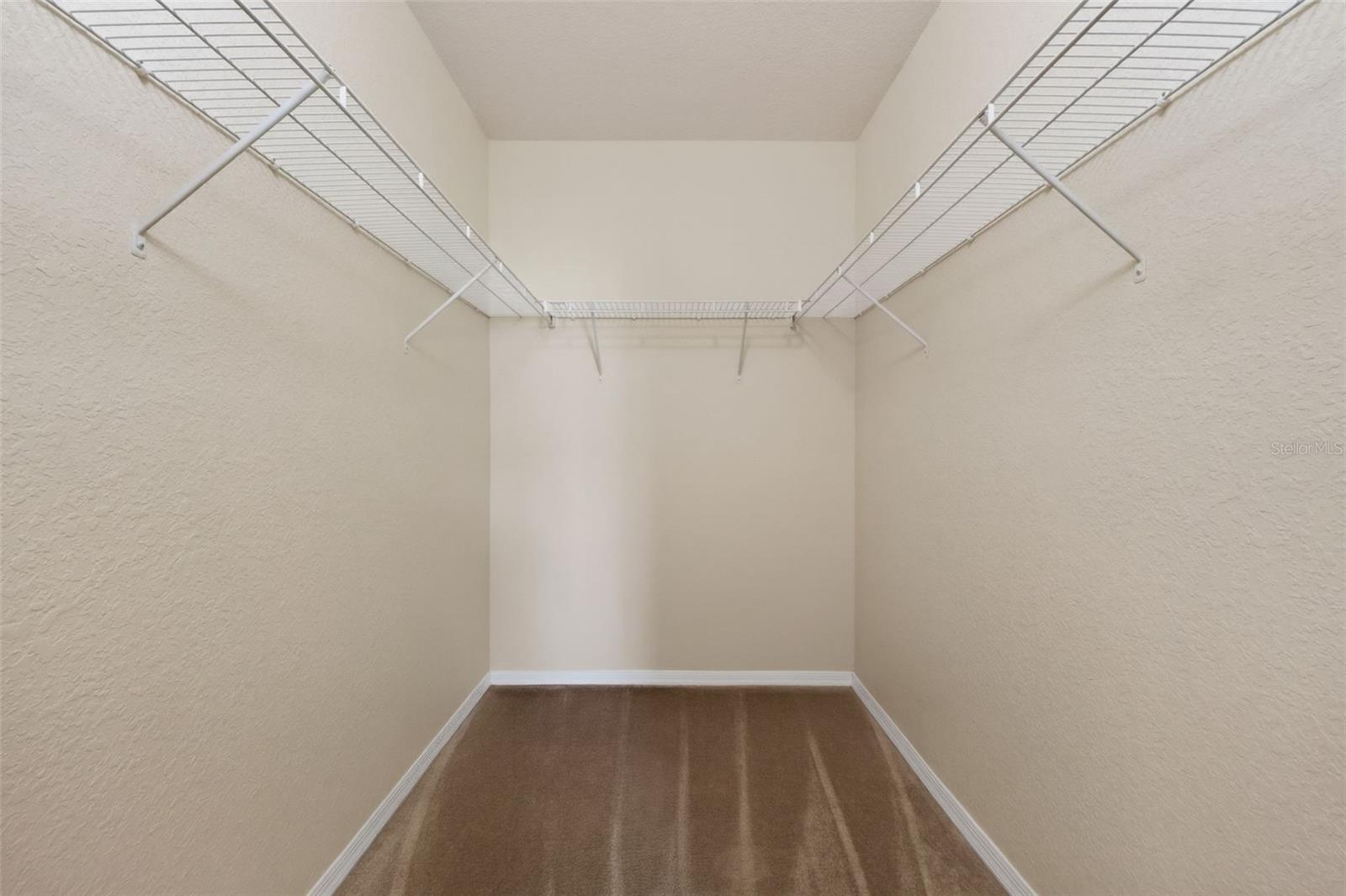 REGISTRY AT MICHIGAN PARK CONDOMINIUM - Residential Lease