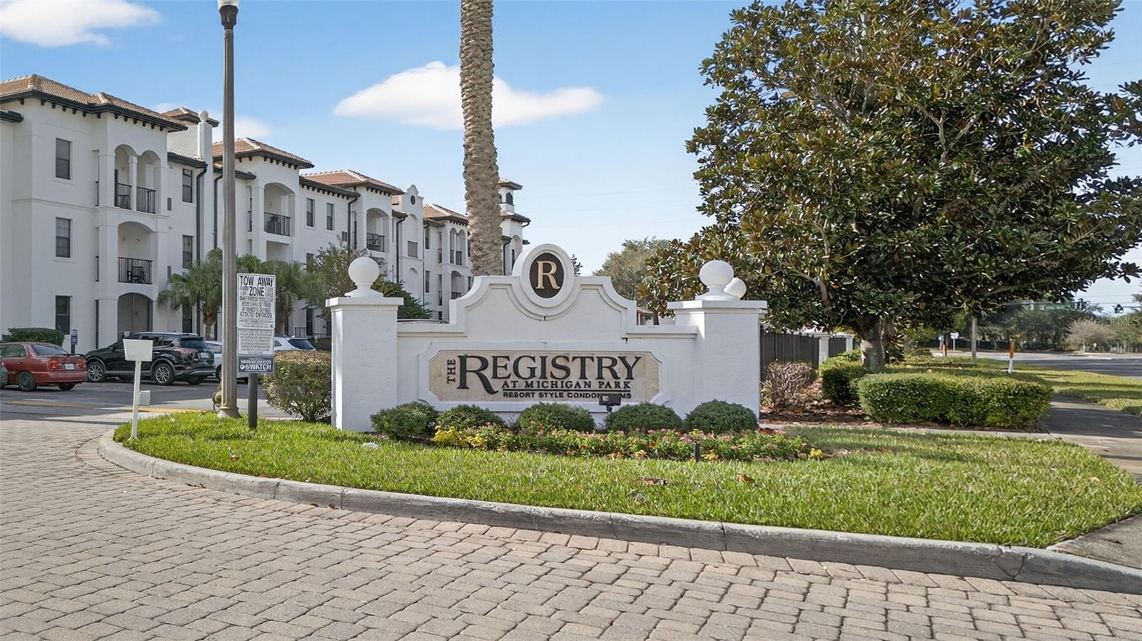 REGISTRY AT MICHIGAN PARK CONDOMINIUM - Residential Lease