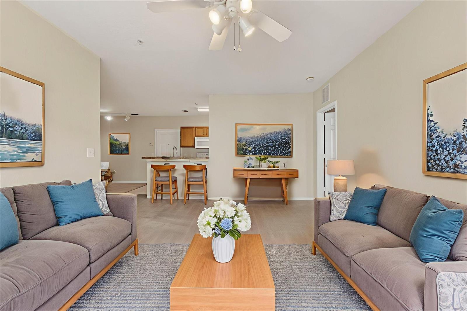 REGISTRY AT MICHIGAN PARK CONDOMINIUM - Residential Lease