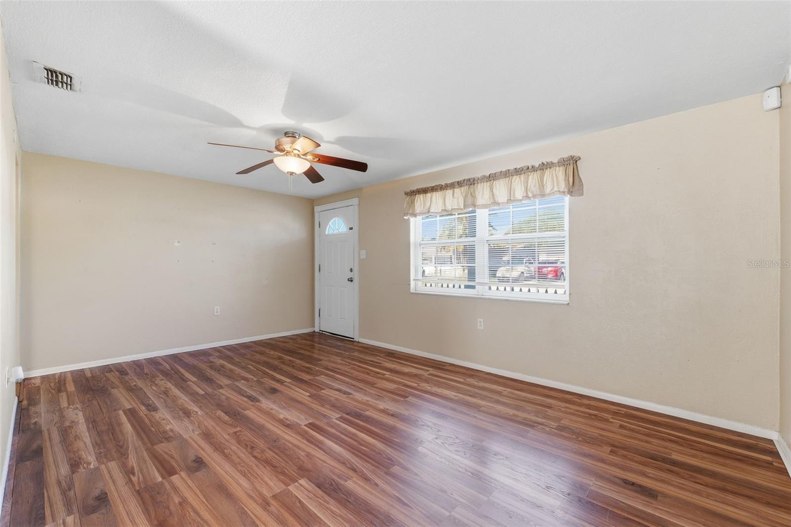 HERITAGE VILLAGE - Residential