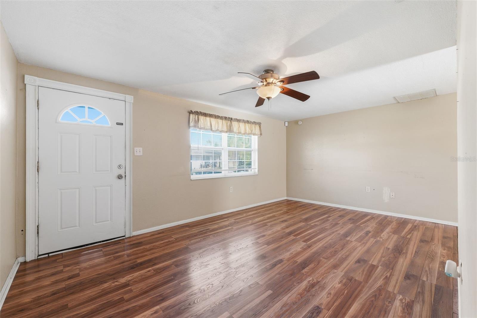 HERITAGE VILLAGE - Residential