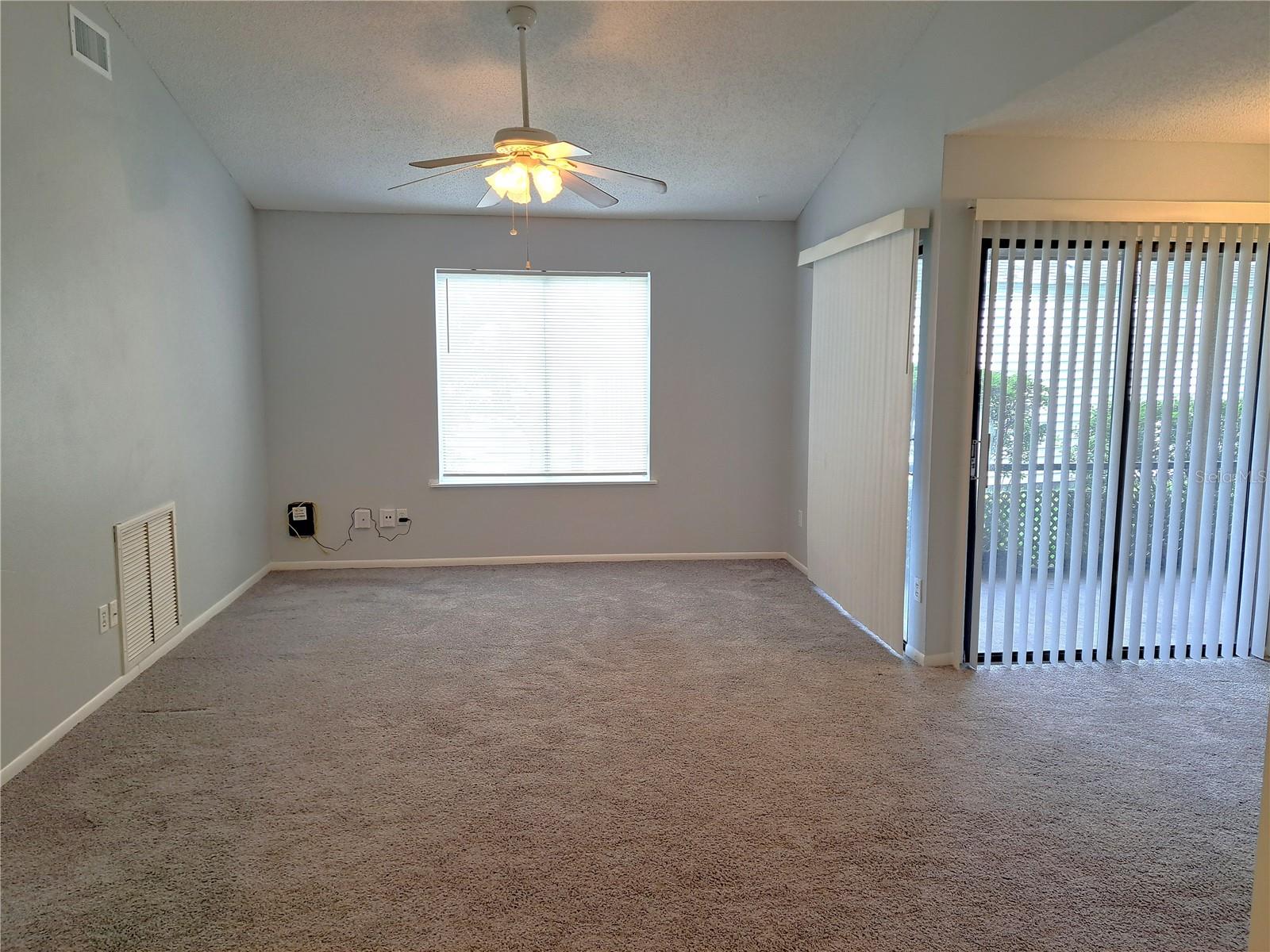 HIGHLAND VILLAGE 1 - Residential