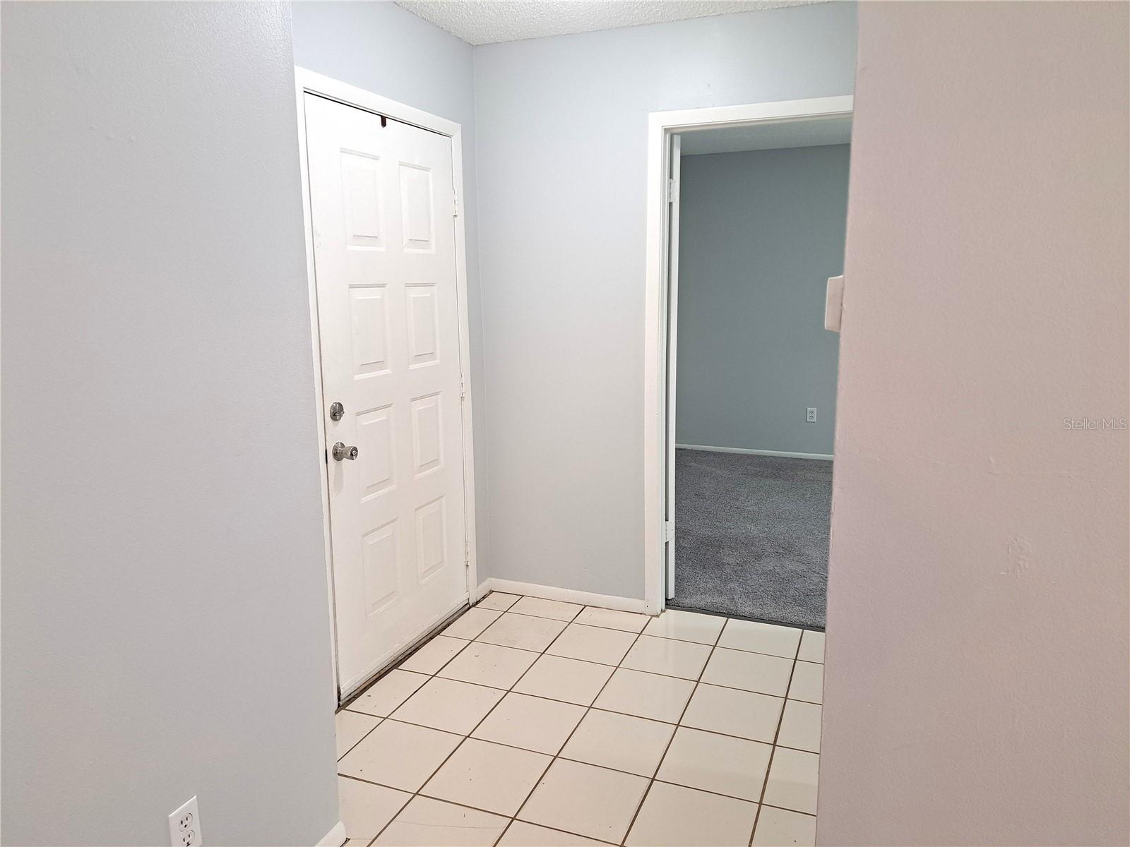 HIGHLAND VILLAGE 1 - Residential
