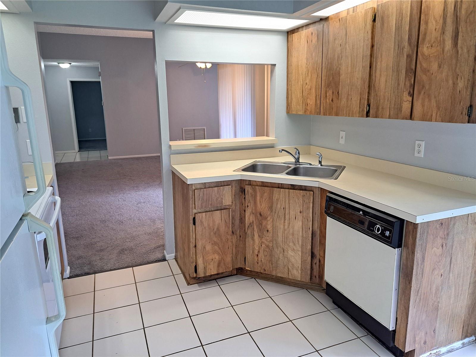 HIGHLAND VILLAGE 1 - Residential