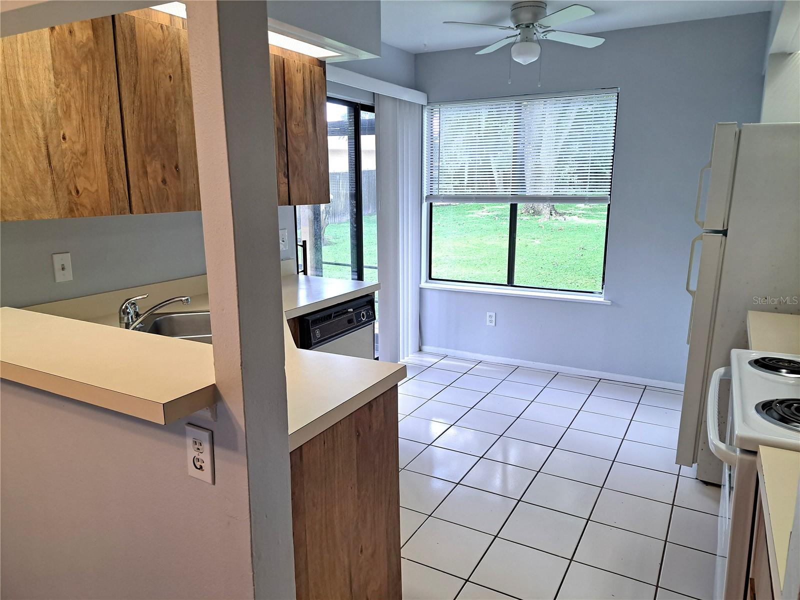 HIGHLAND VILLAGE 1 - Residential