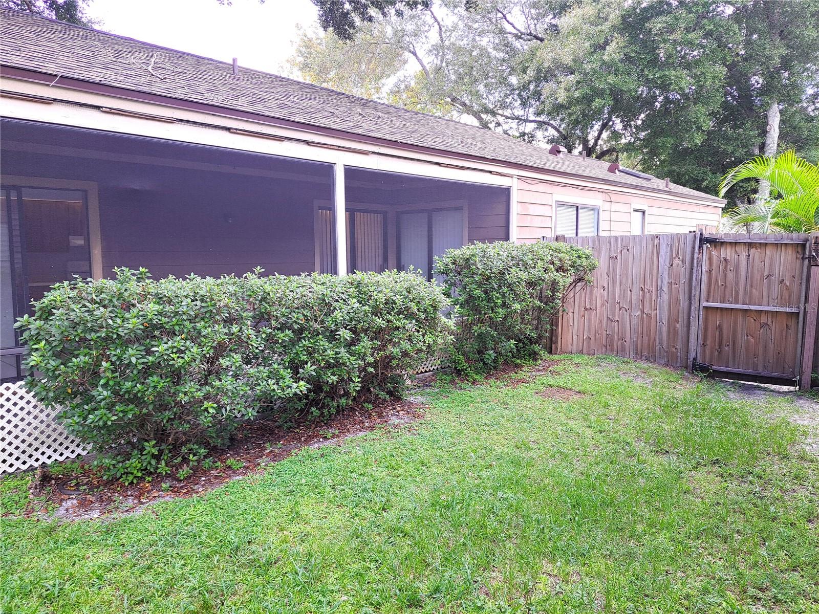 HIGHLAND VILLAGE 1 - Residential