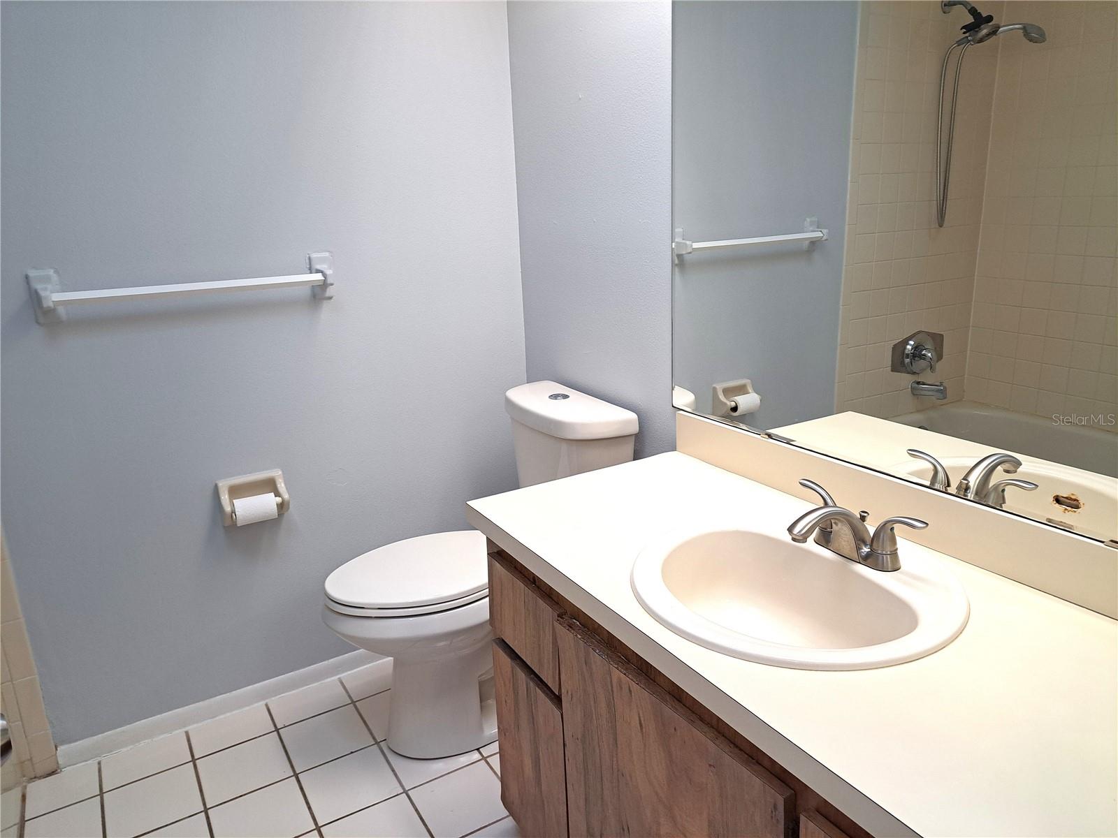HIGHLAND VILLAGE 1 - Residential