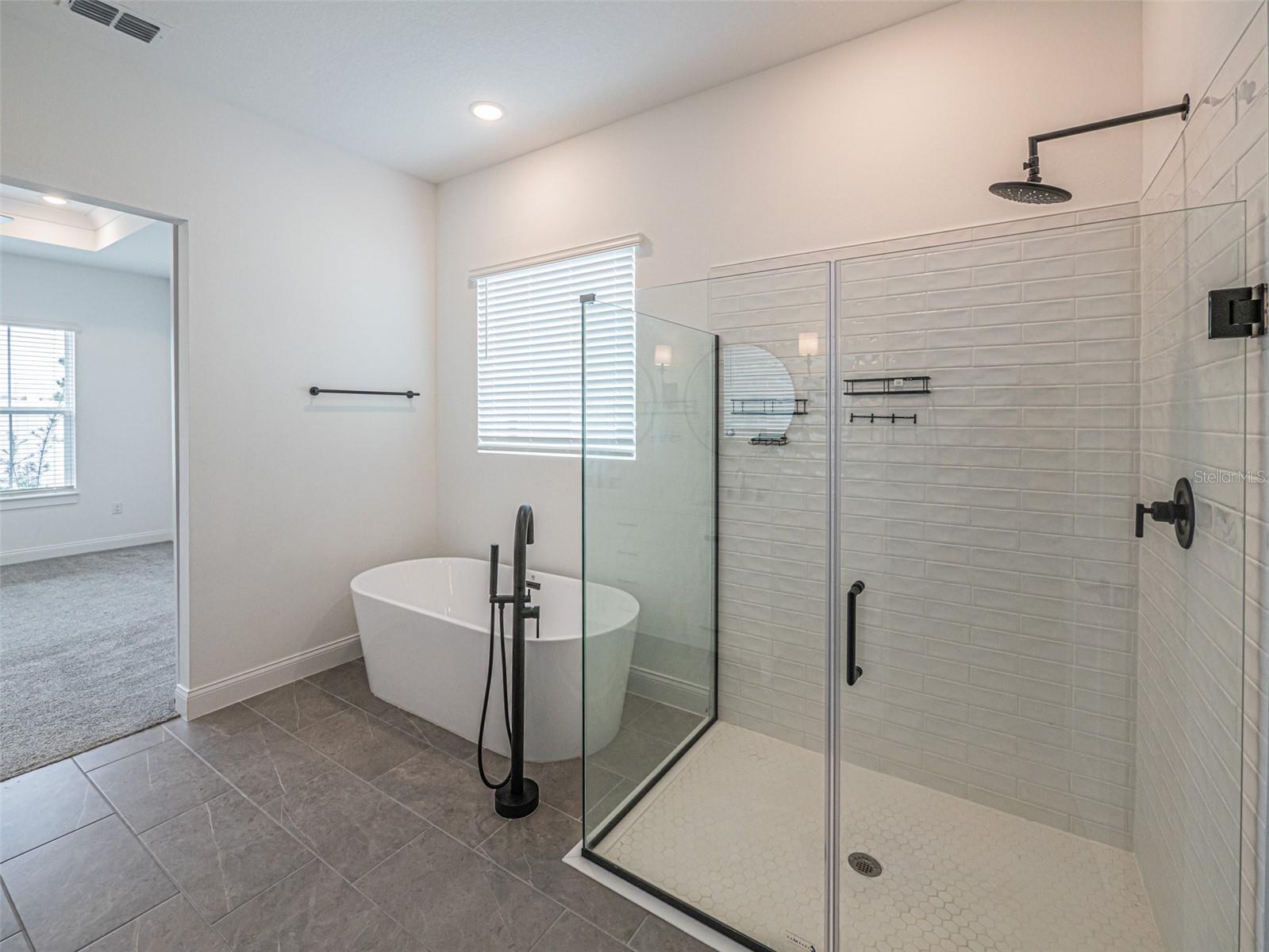 HORIZON ISLE - Residential