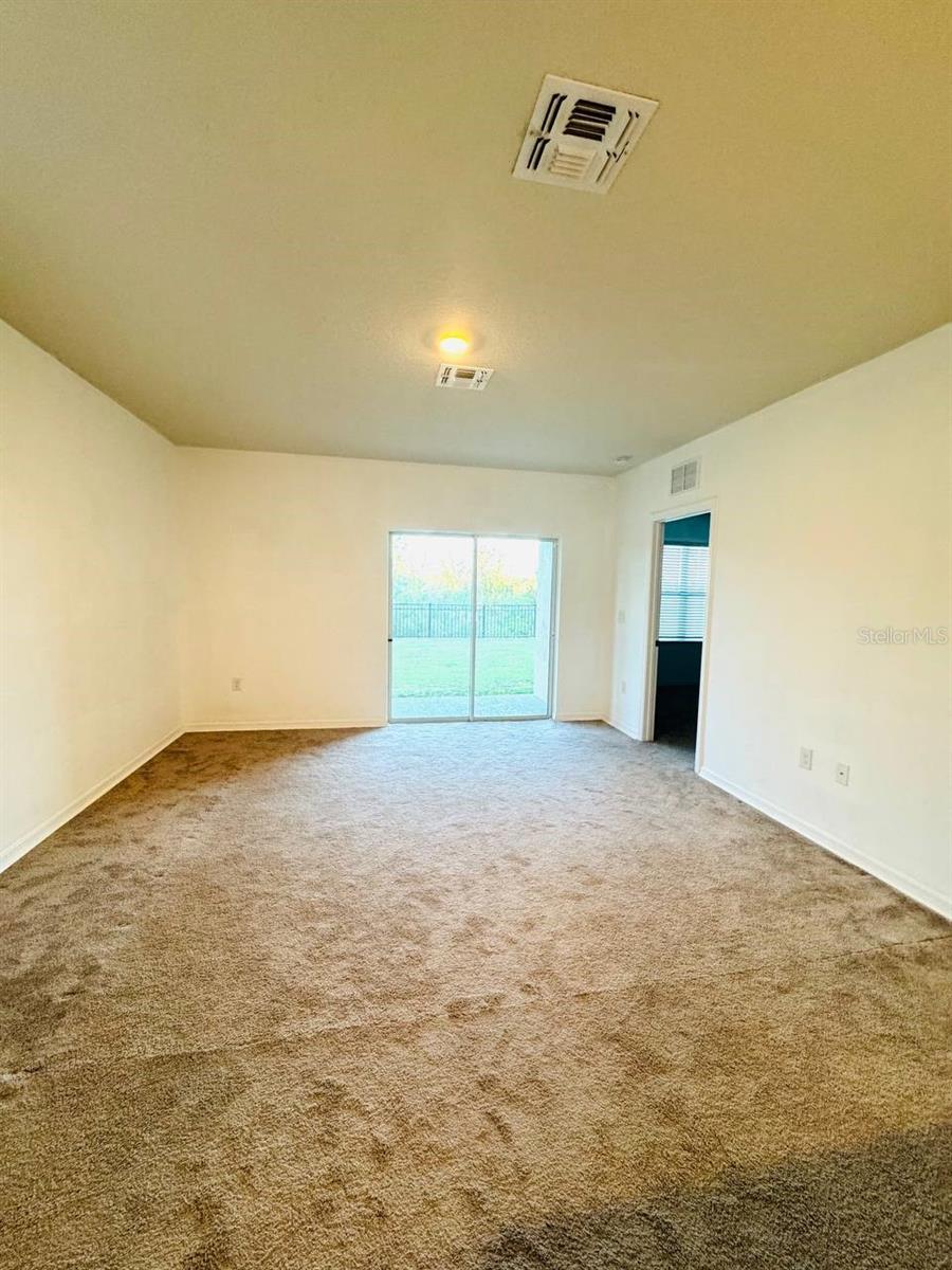 LAKE CHARLES RESIDENCE PH 1B - Residential Lease