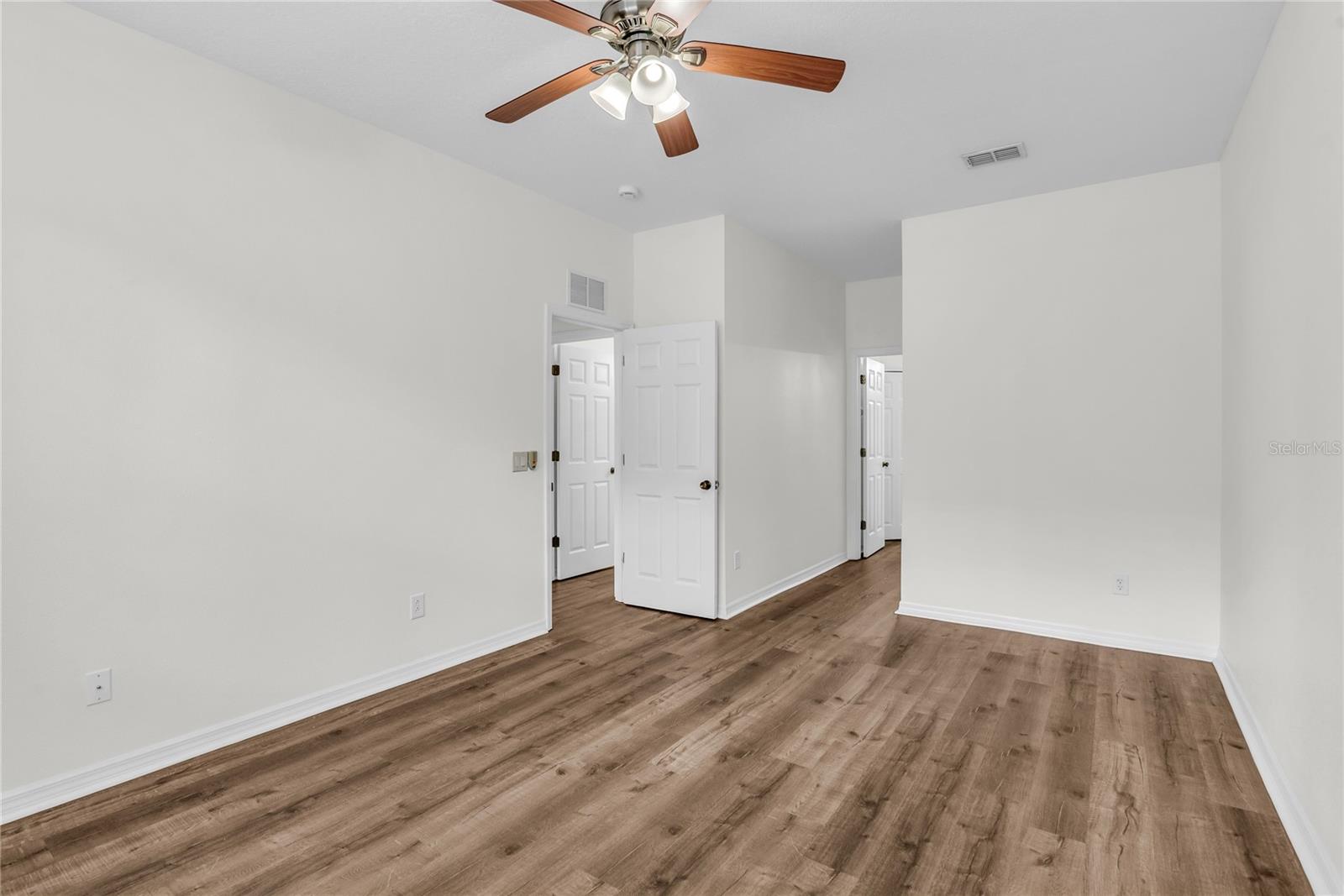 RIVER RUN COACH HOMES - Residential