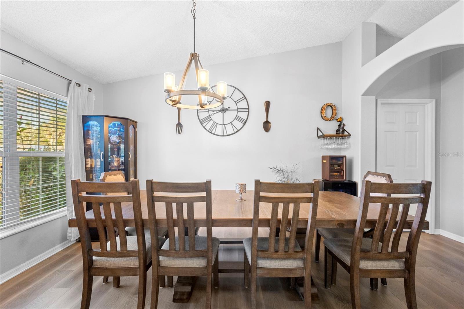 DELTONA LAKES UNIT 08 - Residential