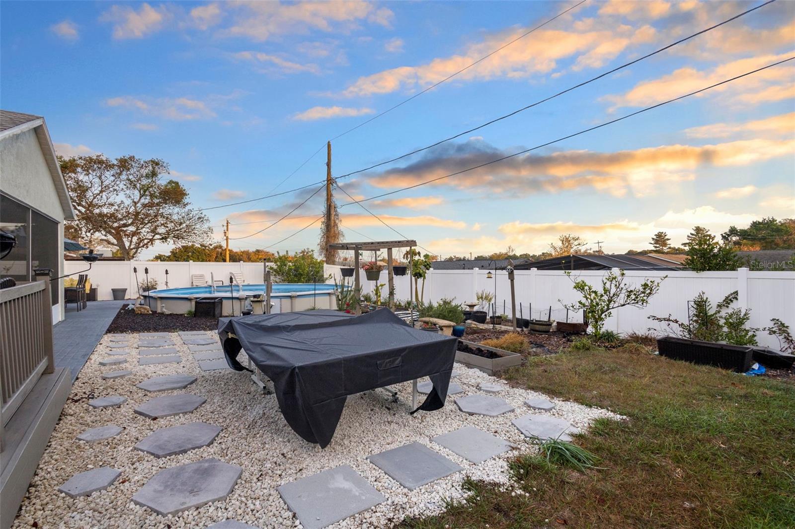 DELTONA LAKES UNIT 08 - Residential