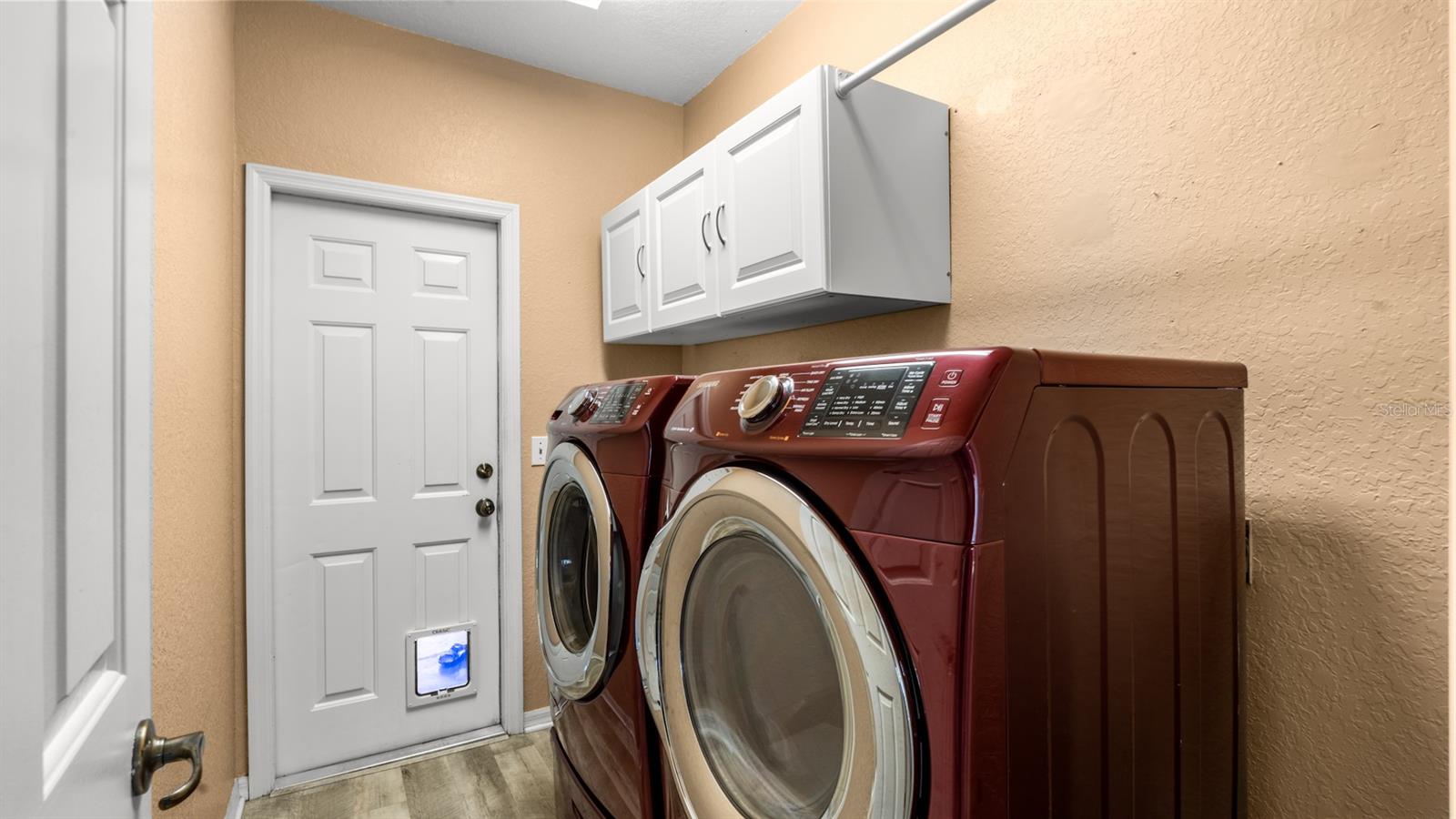 RAINBOW SPGS 05 REP - Residential