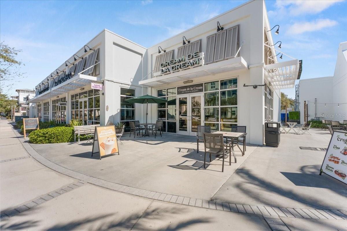 WESTSHORE TWNHMS - Residential