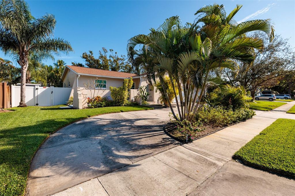 Photo of 6001 19th Street NE, St Petersburg, FL 33703 (MLS # TB8460738)