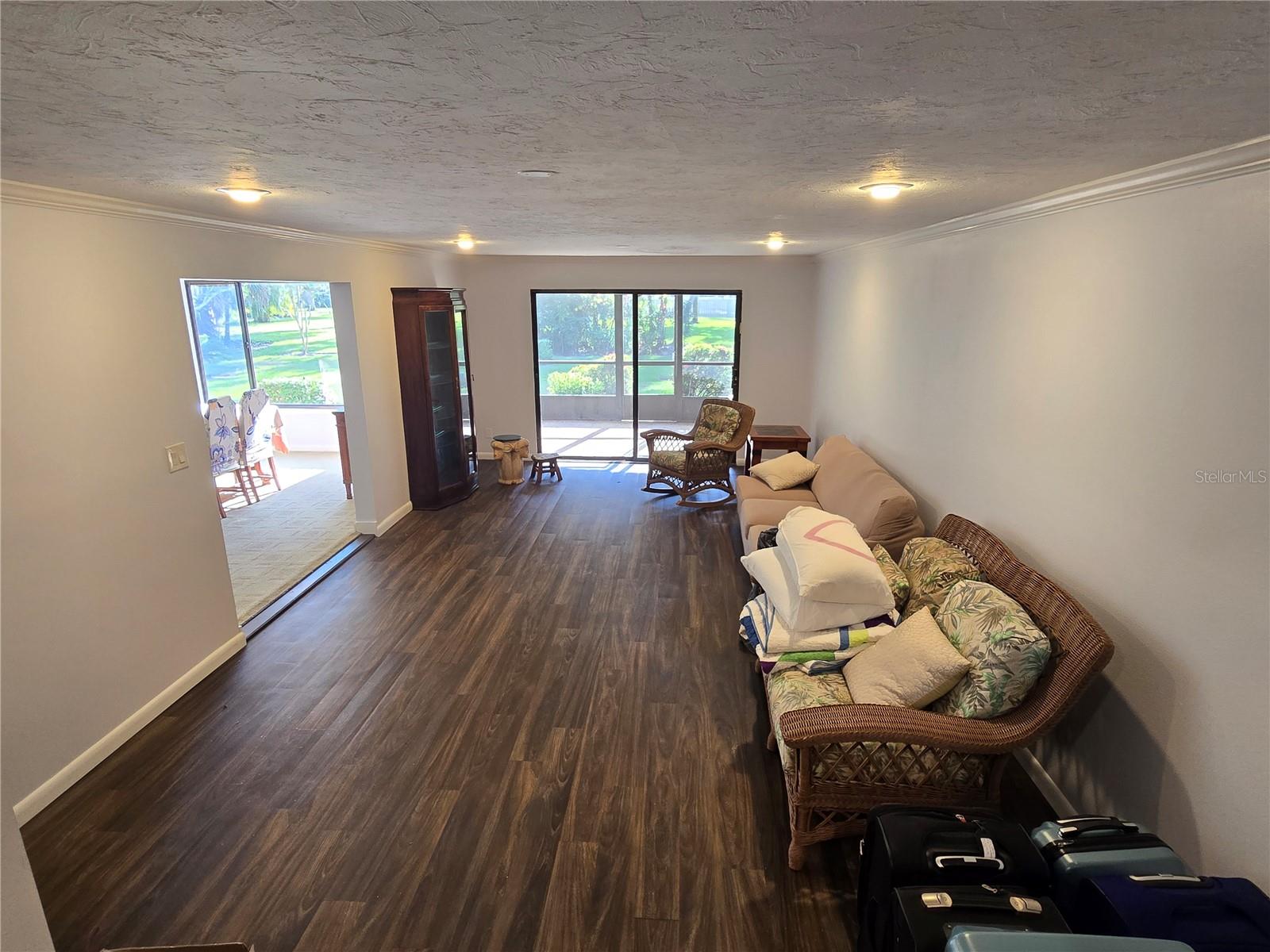 HAMMOCKS II - Residential Lease