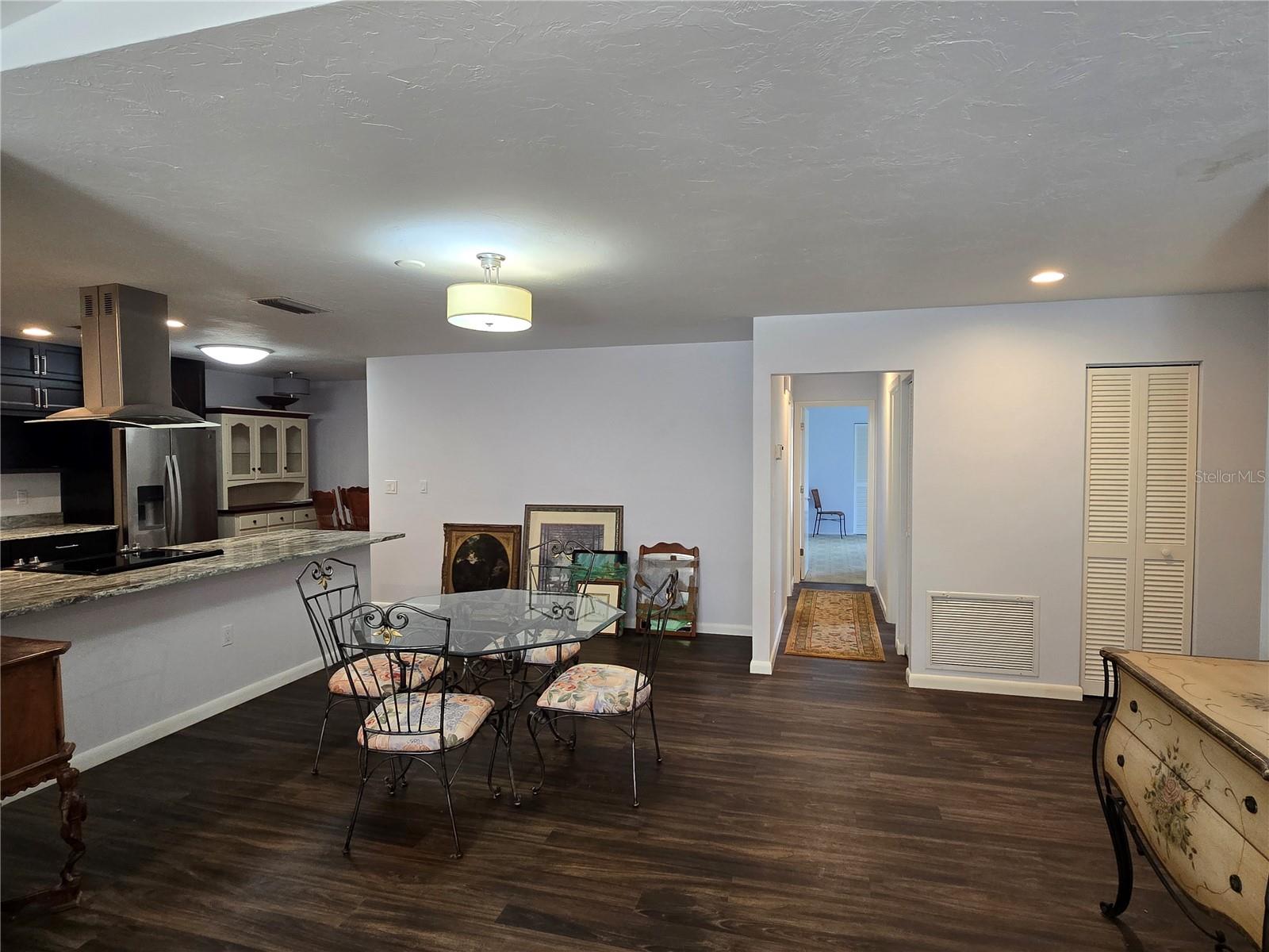 HAMMOCKS II - Residential Lease