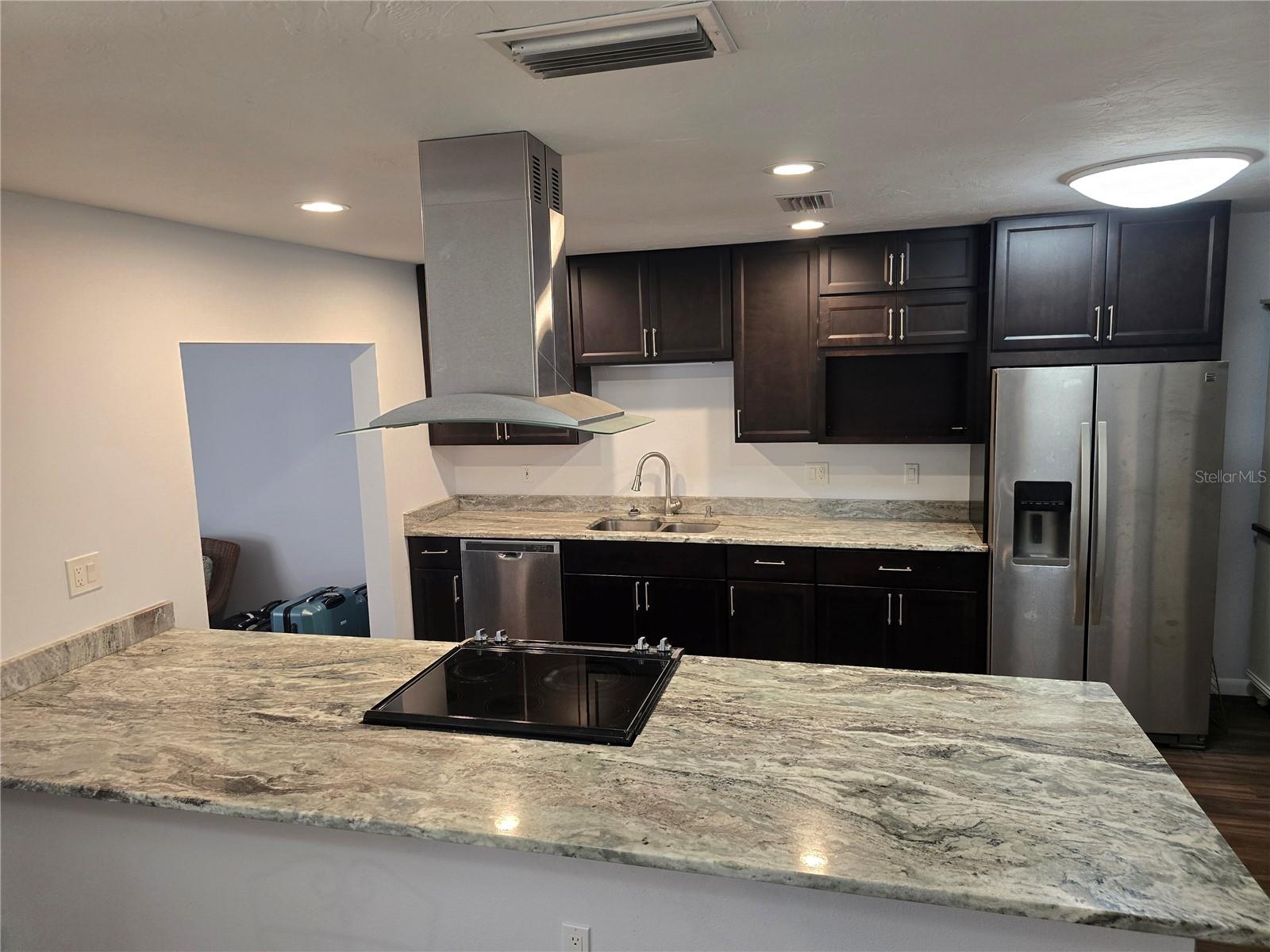 HAMMOCKS II - Residential Lease