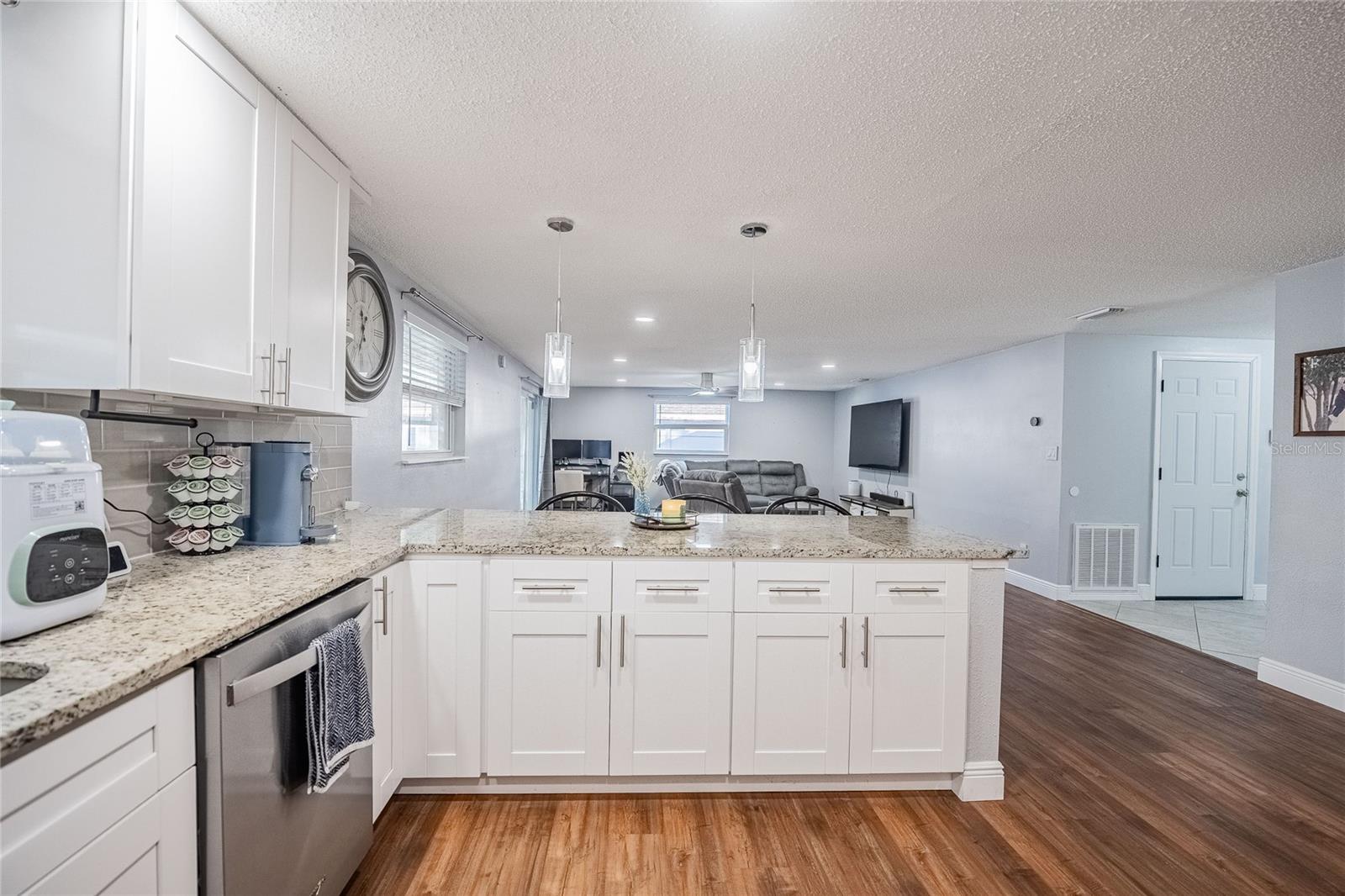 APOLLO BEACH UNIT ONE PT ONE - Residential