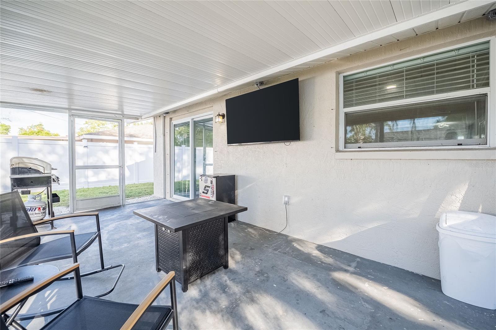 APOLLO BEACH UNIT ONE PT ONE - Residential