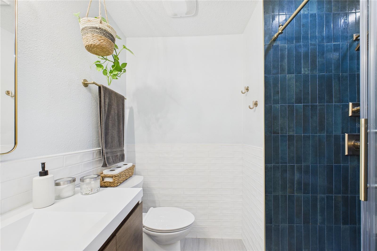 SUBURBAN SHORES REP PT BLK 03 - Residential