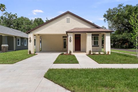Photo of 5701 N 20th Street, Tampa, FL 33610 (MLS # TB8394912)