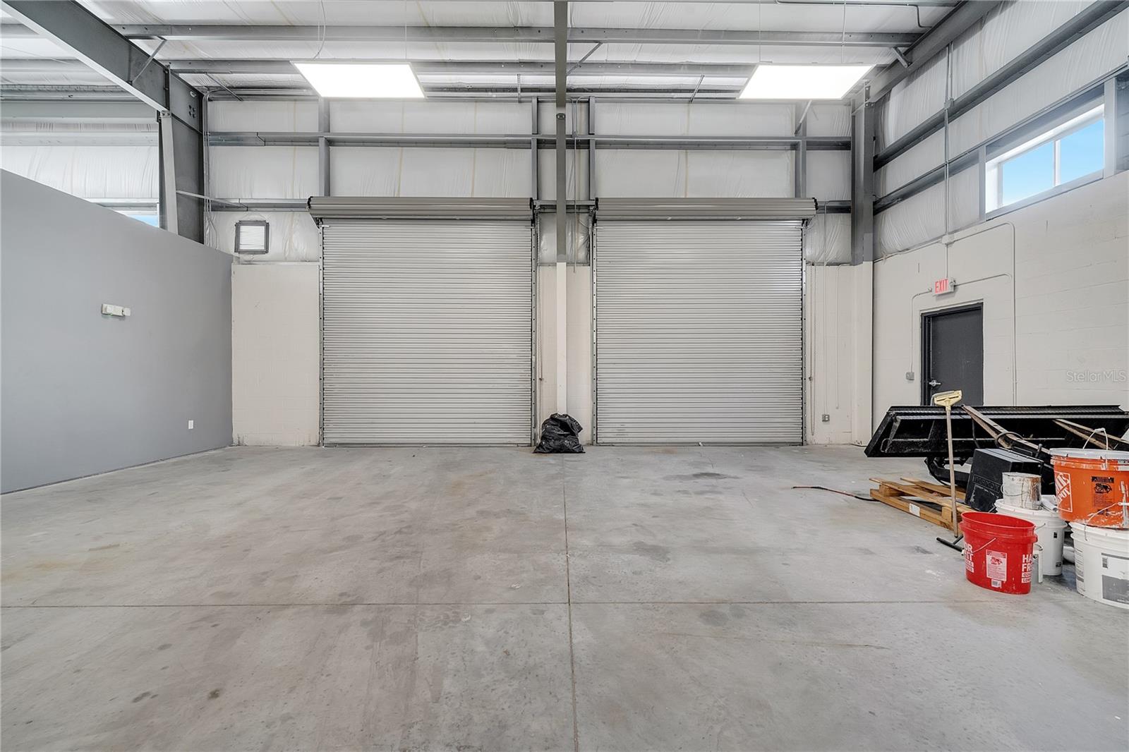 PINE VILLA - Commercial Sale