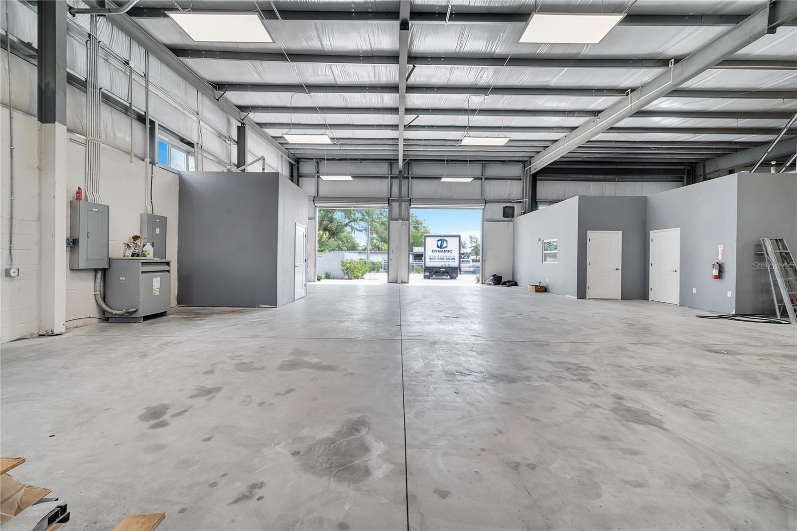 PINE VILLA - Commercial Sale