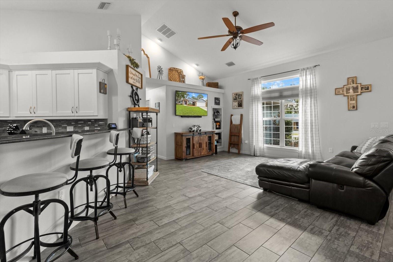 WESTCHASE PHASE 1 - Residential