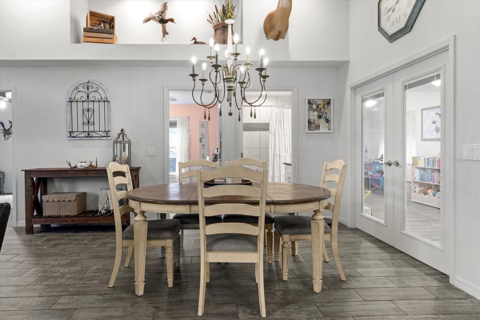 WESTCHASE PHASE 1 - Residential