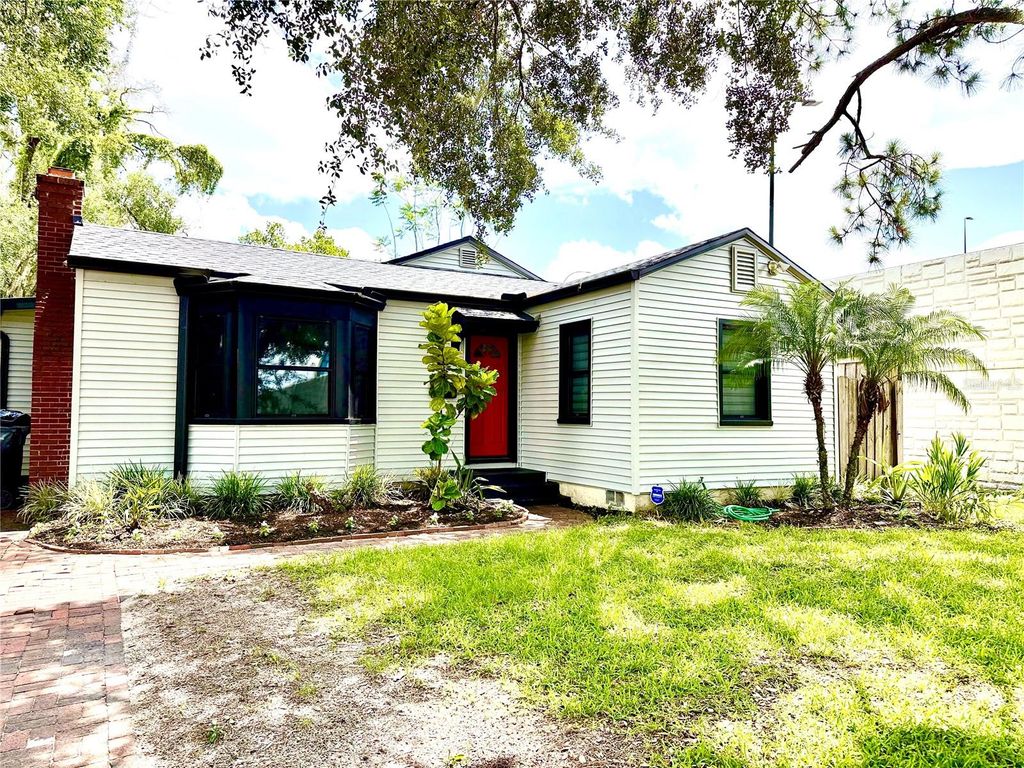 Photo of 204 E Harvard Street, Orlando, FL 32804 (MLS # S5137029)