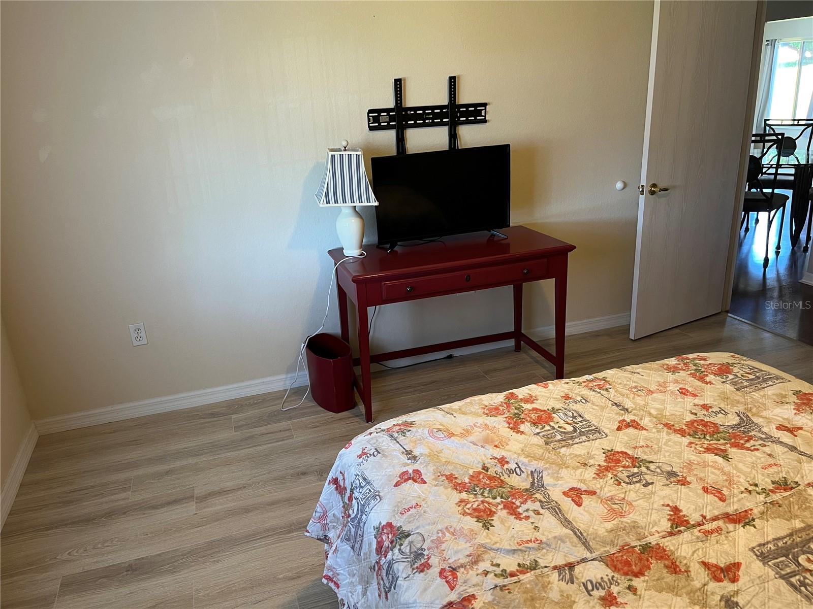 SPRUCE CREEK GC - Residential Lease