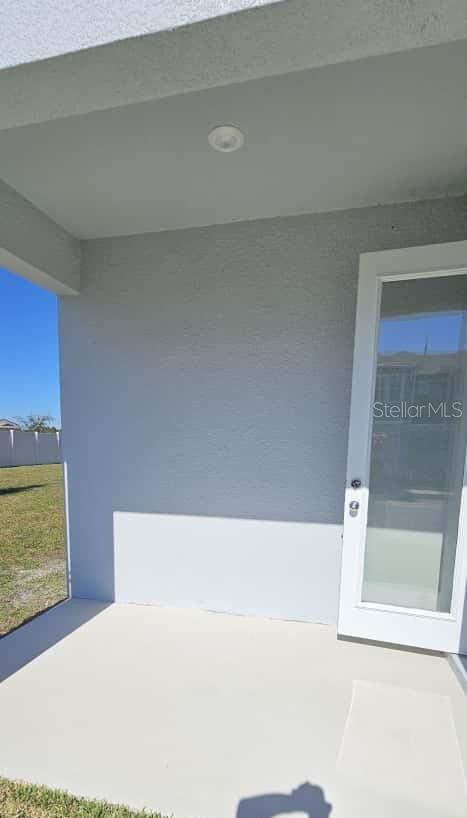 SOL VISTA - Residential Lease