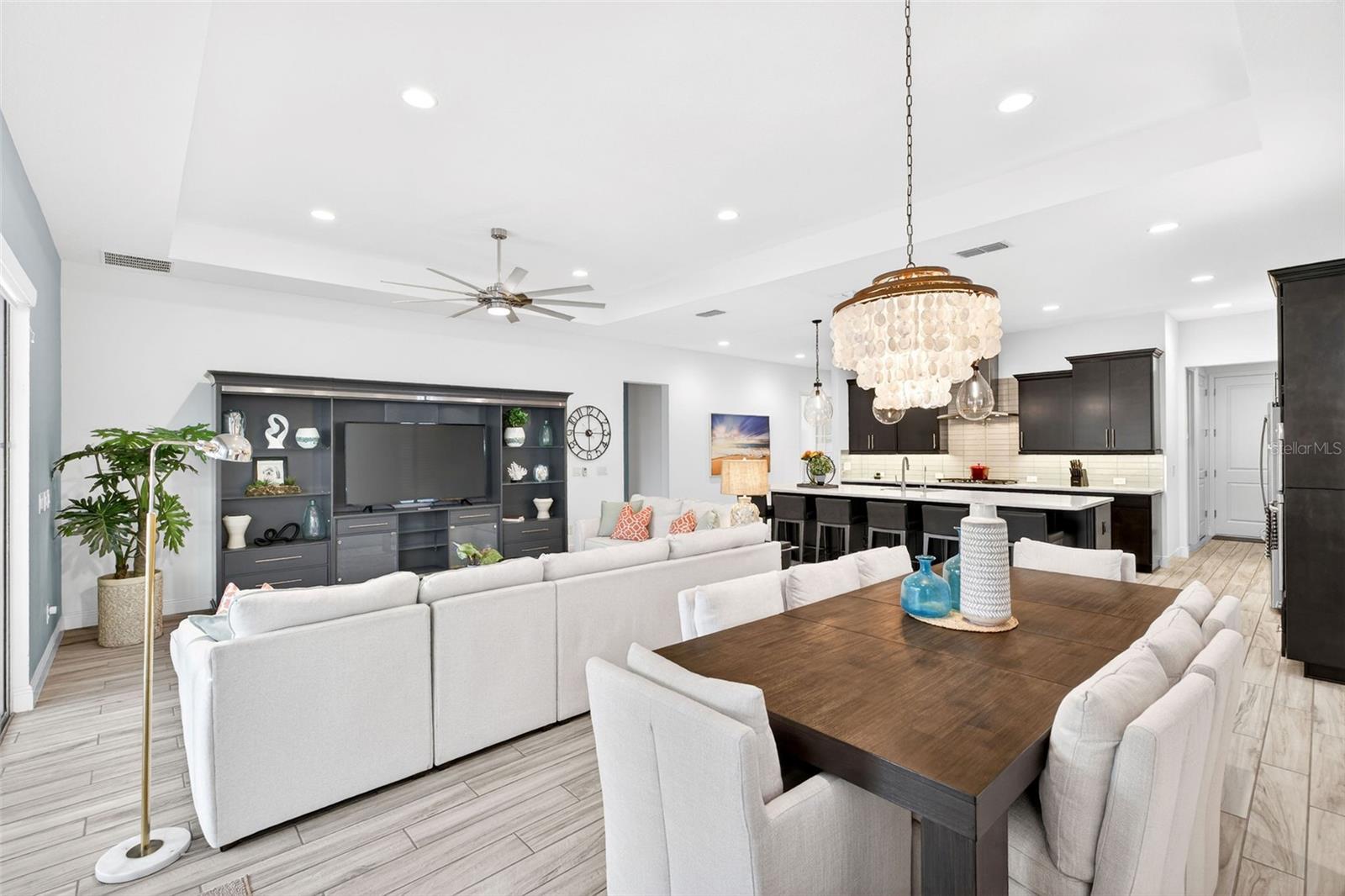 FOUR SEASONS AT ORLANDO PH 2 - Residential