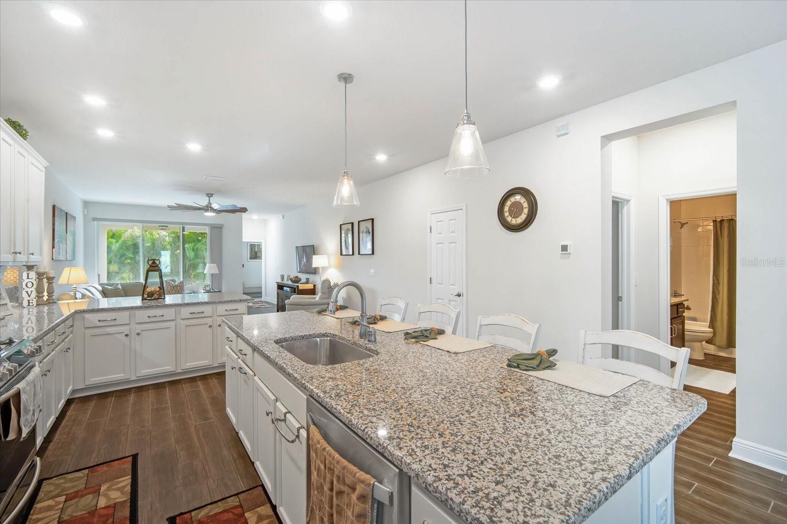 5566 SILVER SUN DRIVE