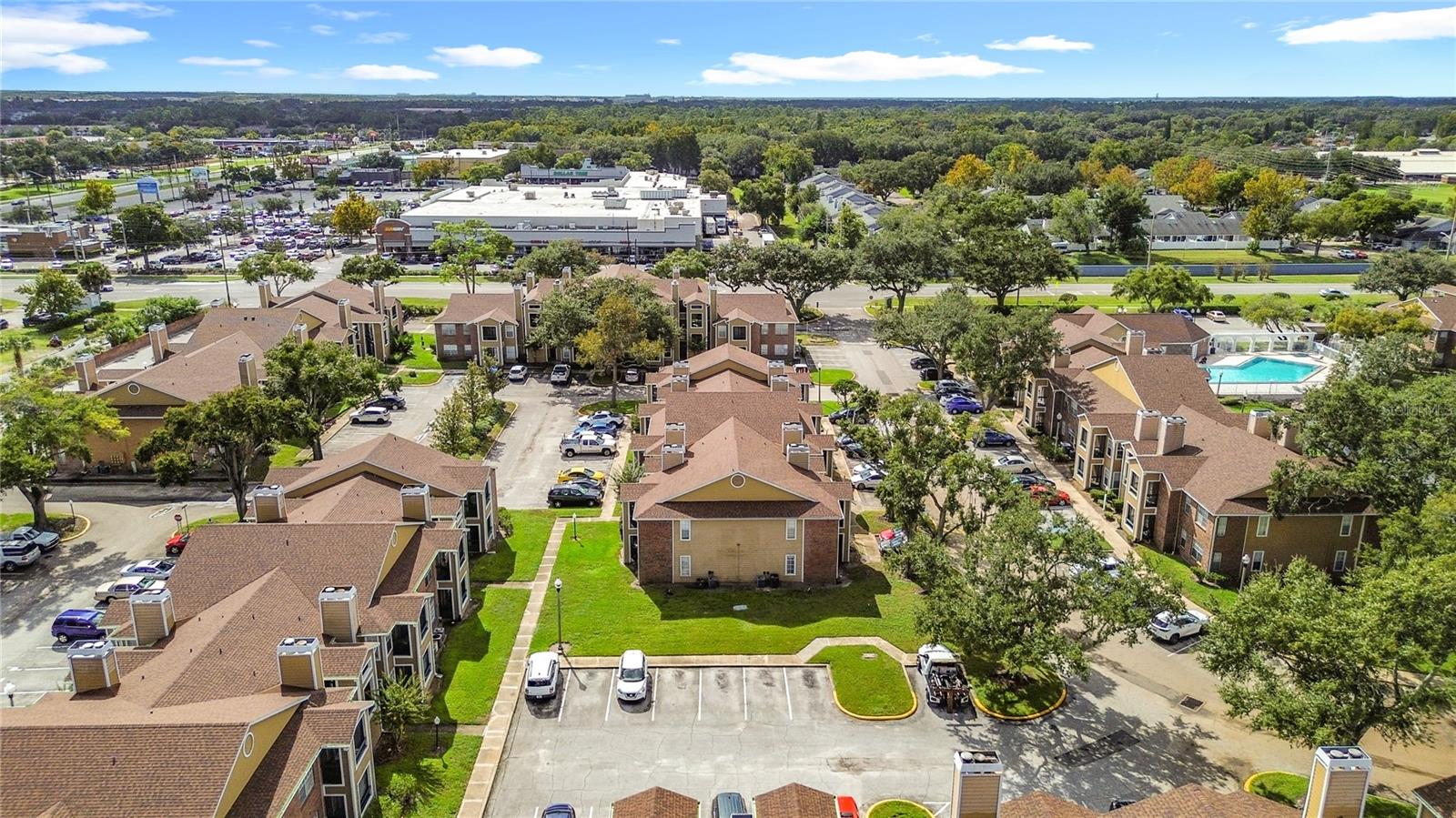 REGENCY GARDENS - Residential