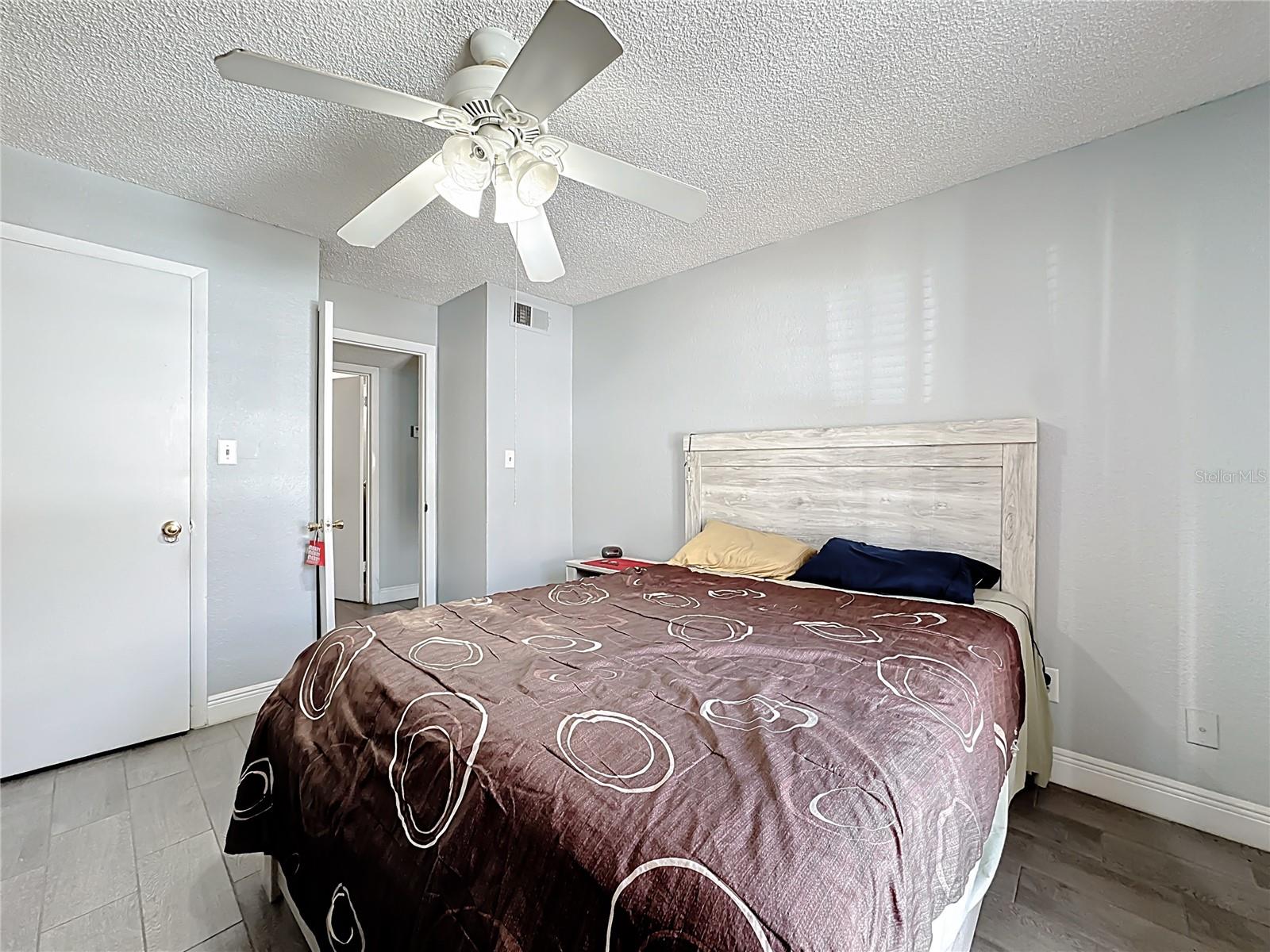 REGENCY GARDENS - Residential