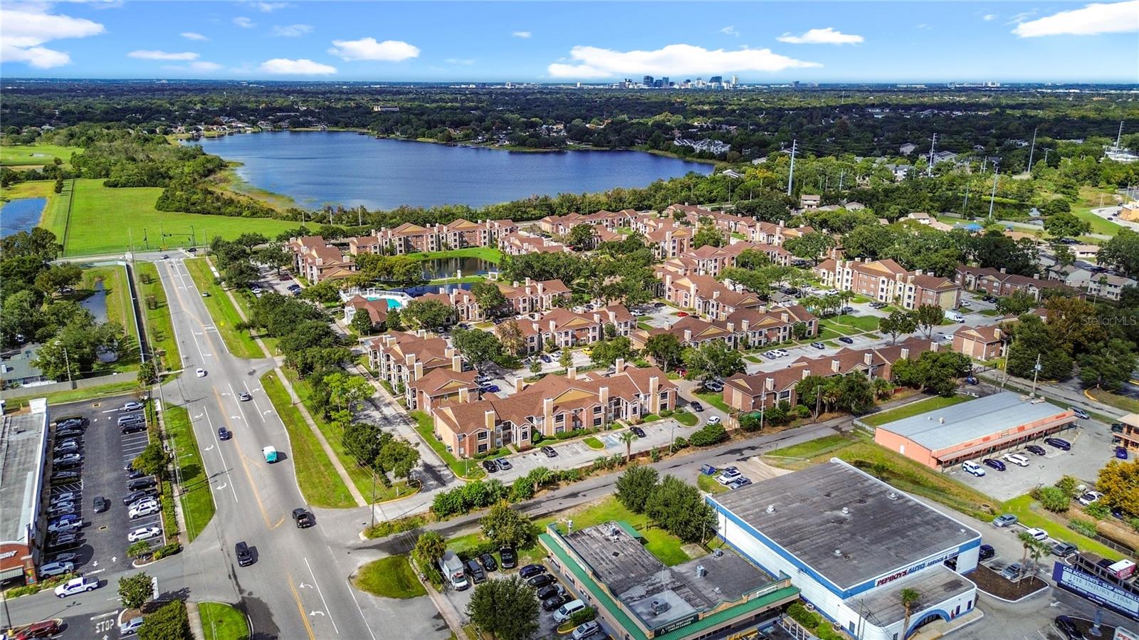 REGENCY GARDENS - Residential