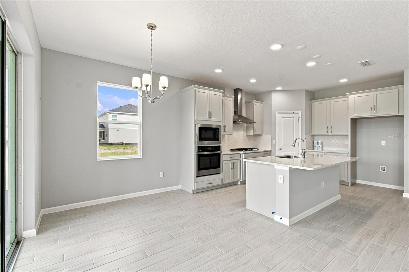 5248 HIGH LINE DRIVE