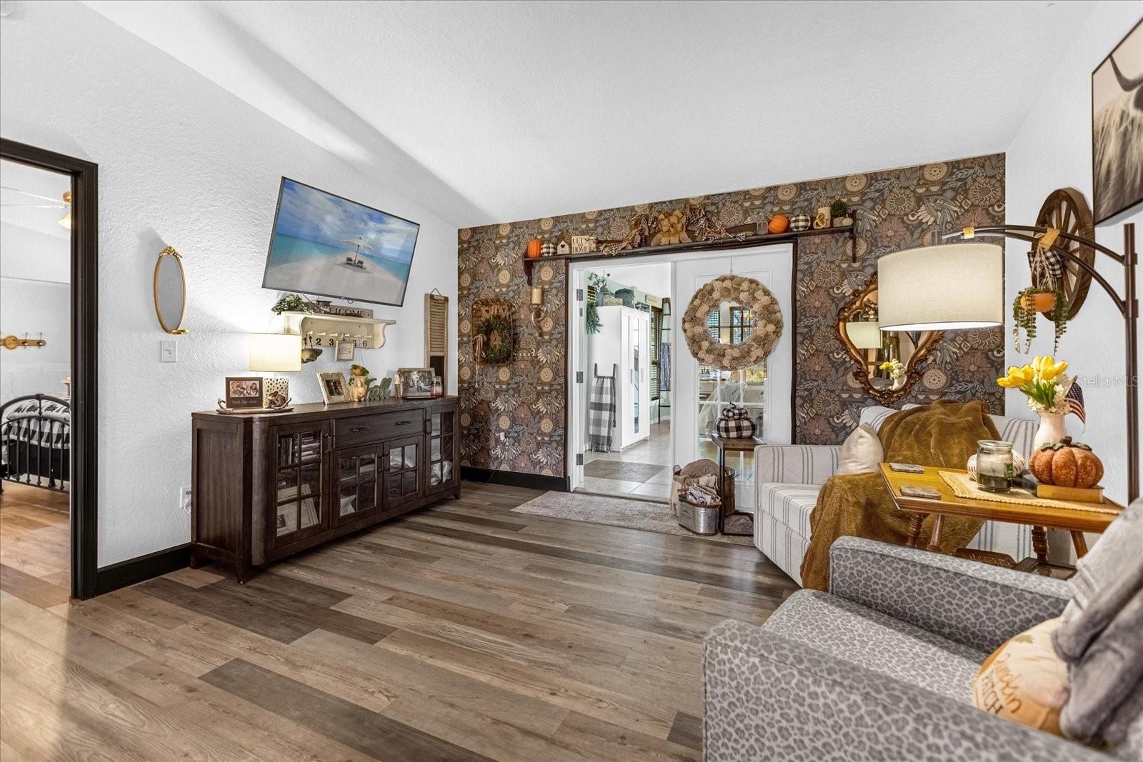 GOVERNMENT - Residential