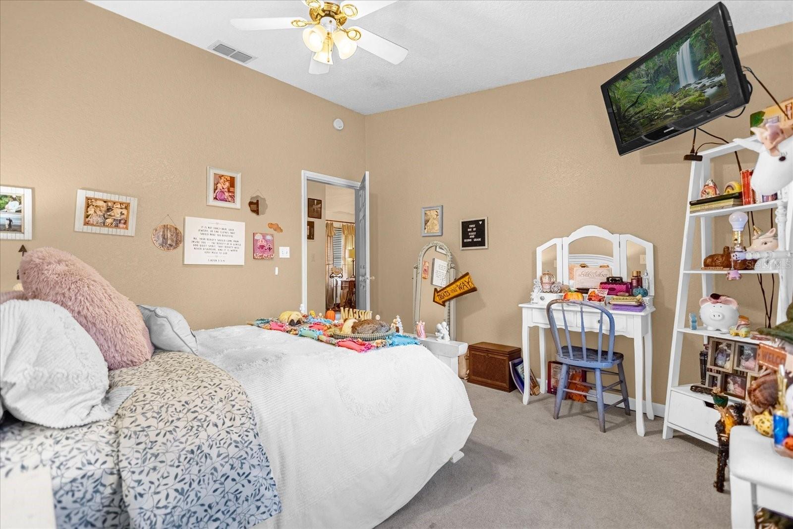 GOVERNMENT - Residential