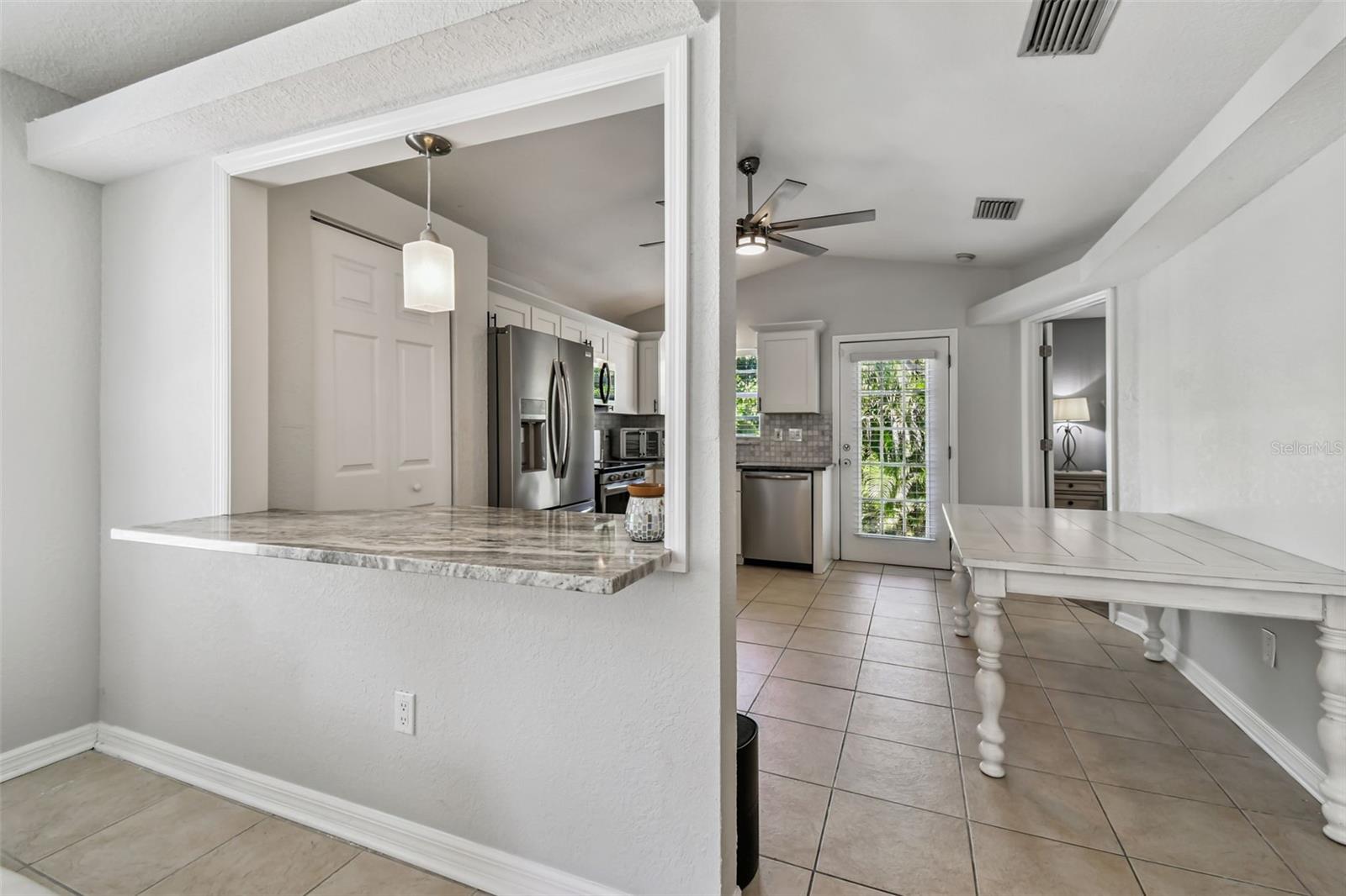 SHOREACRES CENTER - Residential Lease